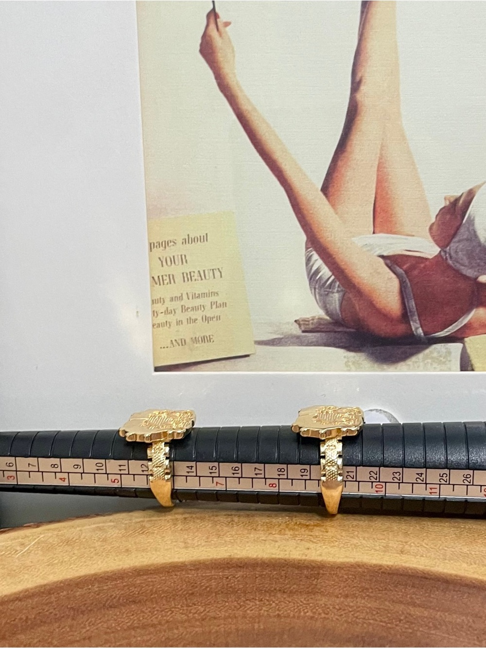 Betty Boop Gold Filled Cartoon Face Statement Ring With Watchband Style Band NWT - Picture 14 of 14
